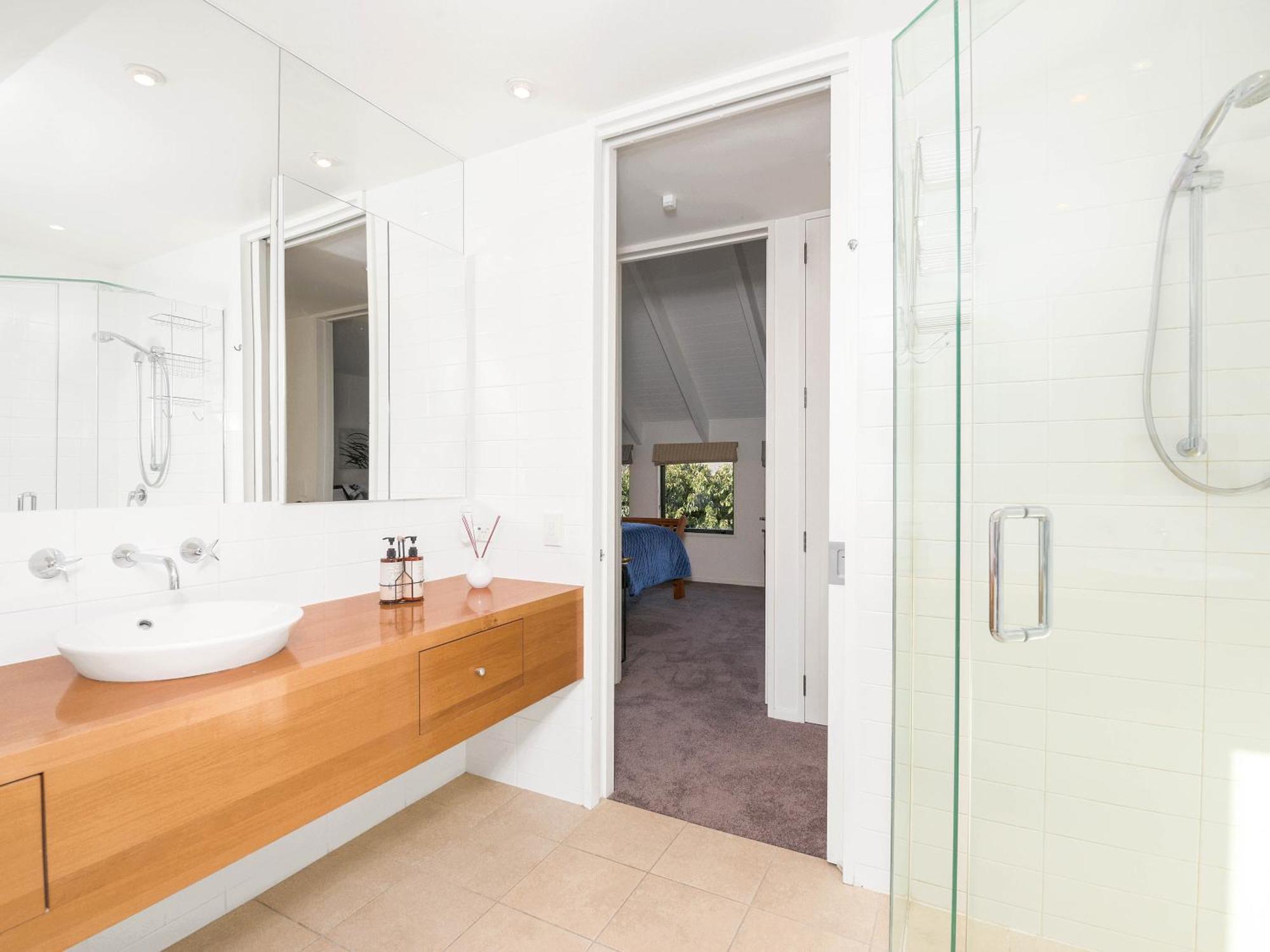 Lindmore Retreat & Spa - Luxury Family Home - Queenstown Exteriör bild