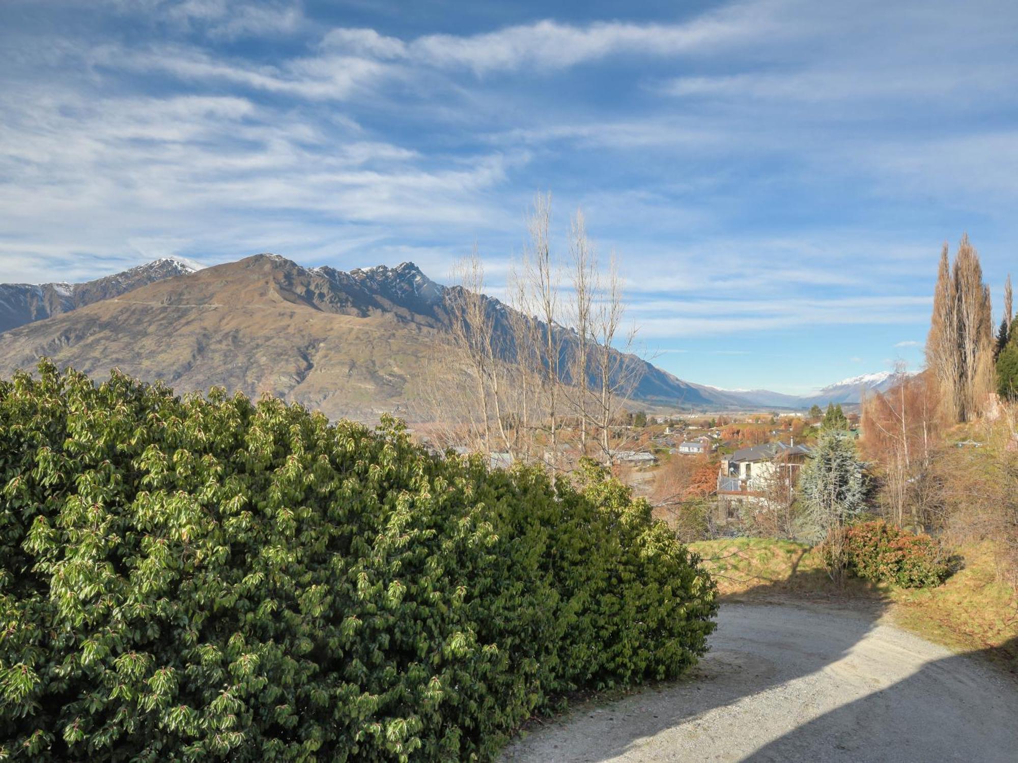 Lindmore Retreat & Spa - Luxury Family Home - Queenstown Exteriör bild